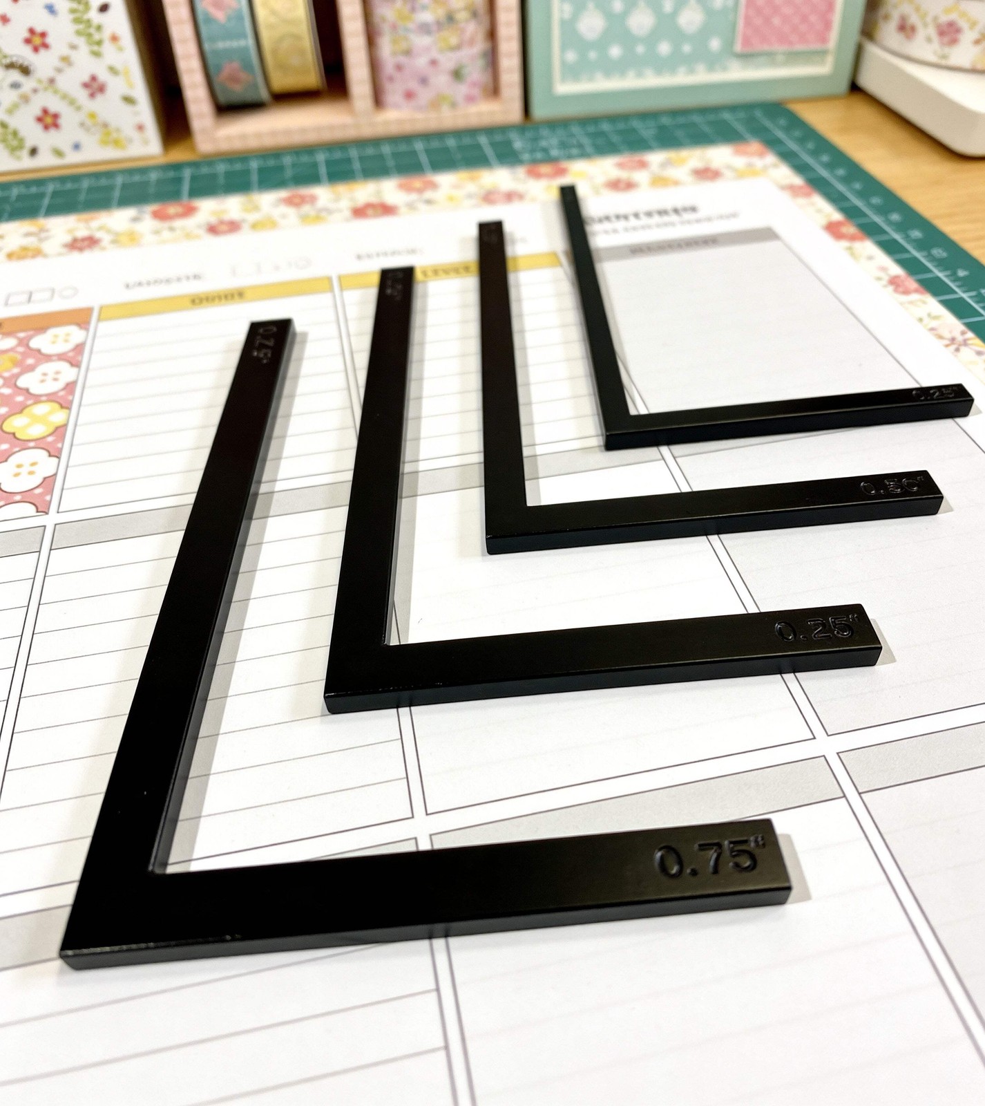 Paper Layering Guide for Scrapbooking – Precision Photo Matting & Alignment Tool gallery