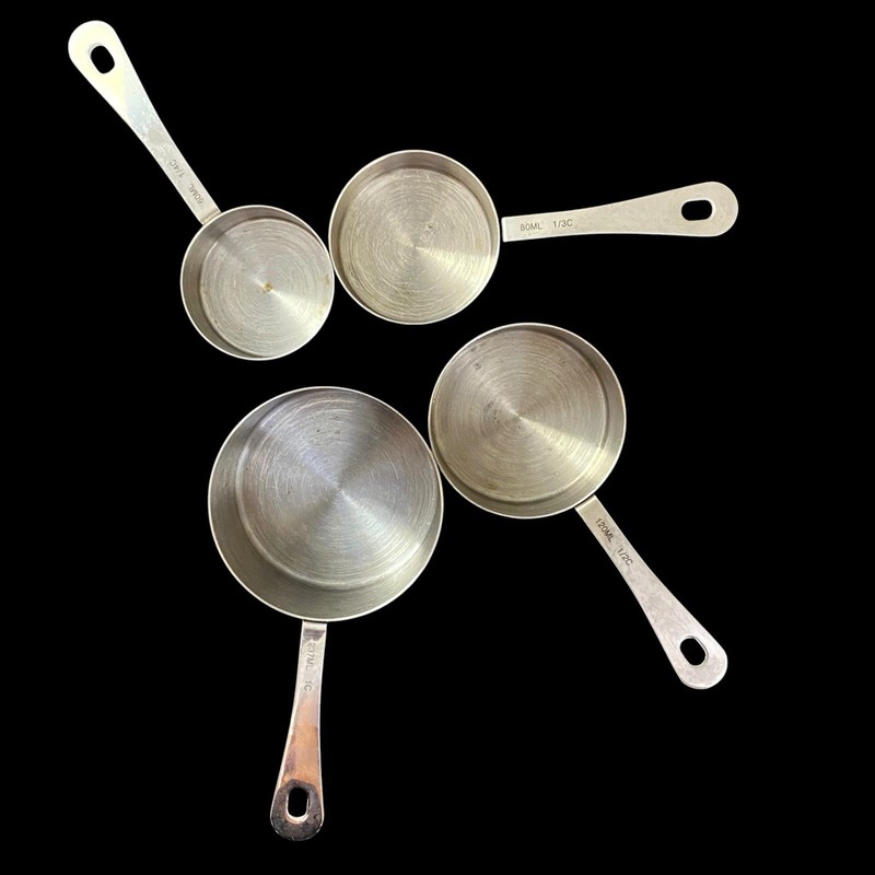 Oneida Stainless Steel 4pc Measuring Cup Set 1 Cup, 1/2 Cup, 1/3 Cup, 1/4 Cup. gallery