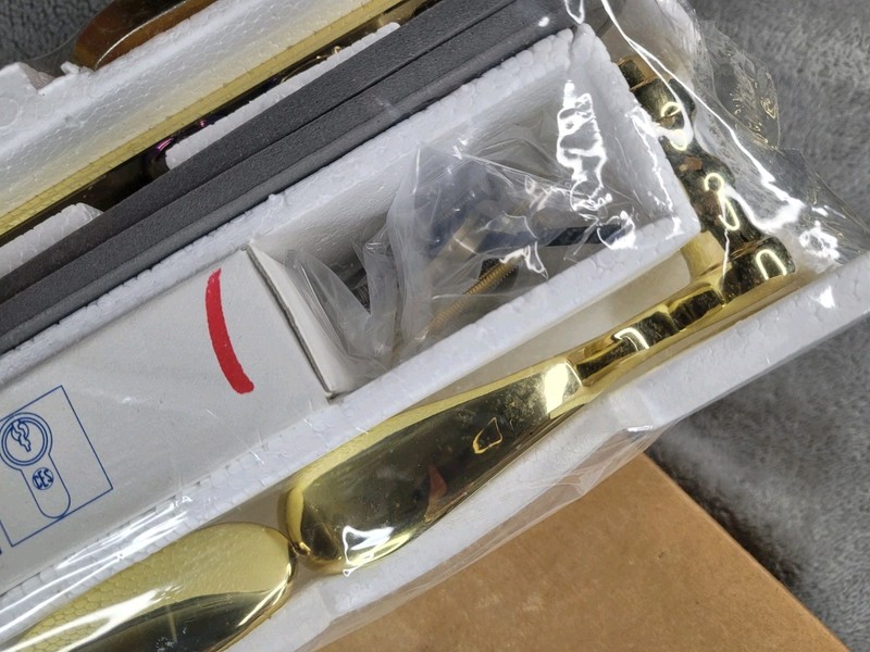 Hoppe Door Handle Set Multipoint Lock Munchen 112/374 Active Keyed Resista Brass gallery