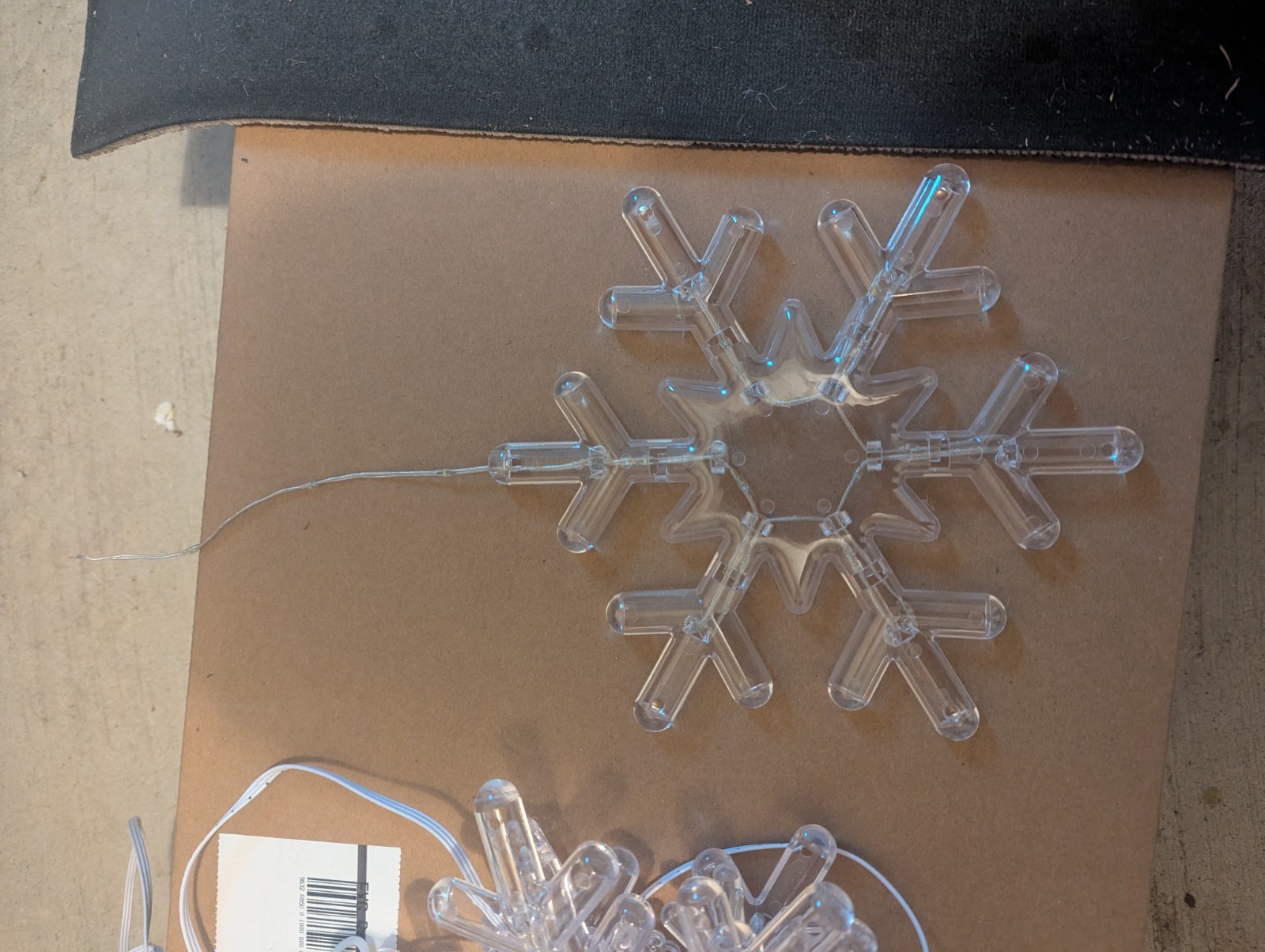 Snowflake Christmas Lights, LED, Warm White, one snowflake detached *READ* gallery