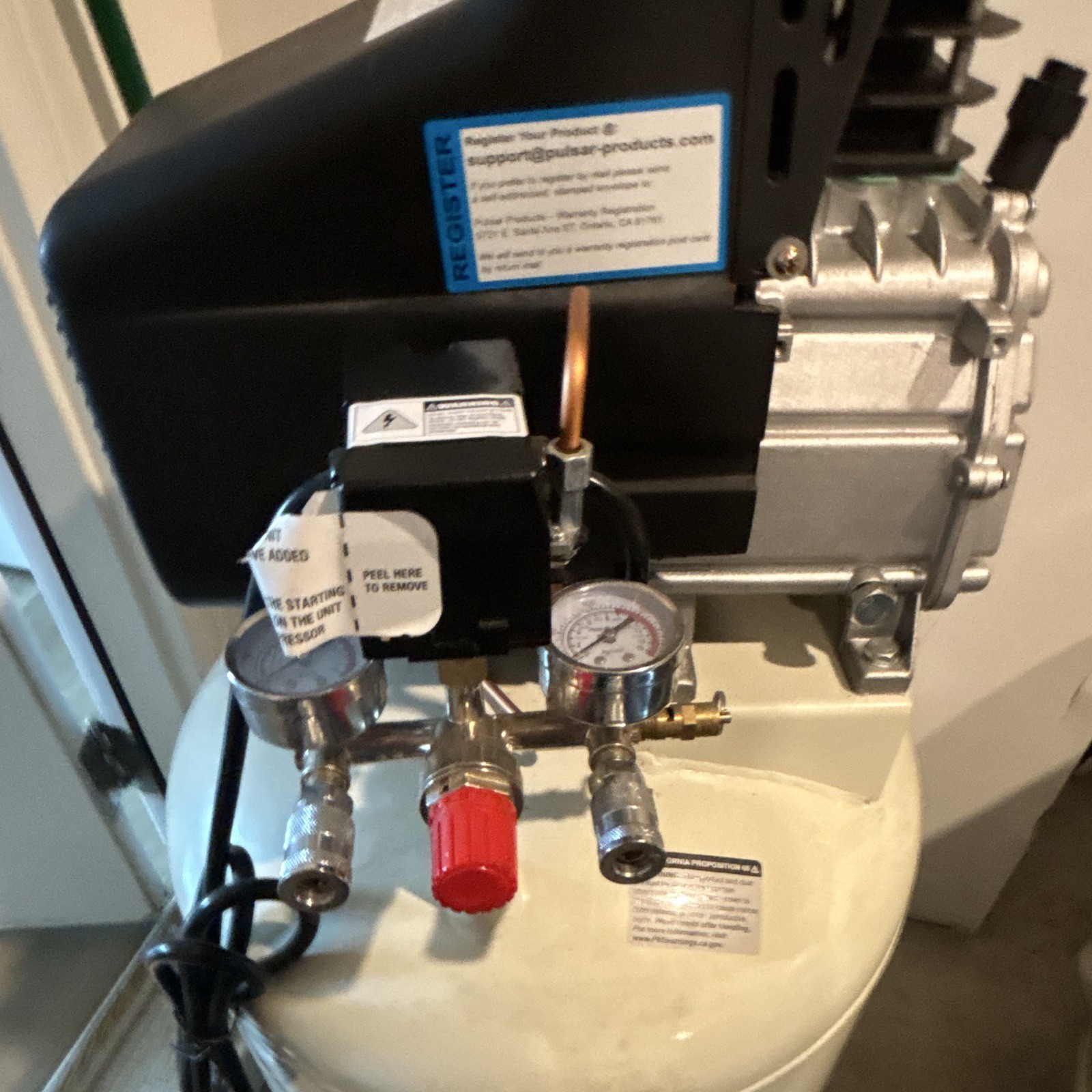Pulsar P26 26 Gallon Vertical Oil-Free Air Compressor 120V 125 PSI gallery
