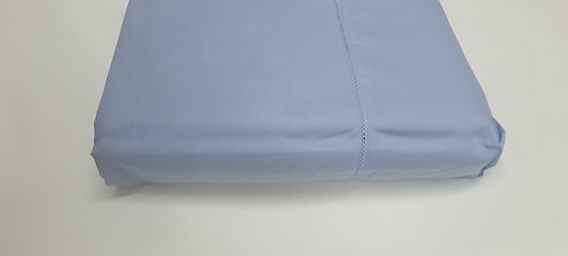 Sferra Leonardo King Sheet Set Pool Side Luxury Cotton Percale gallery
