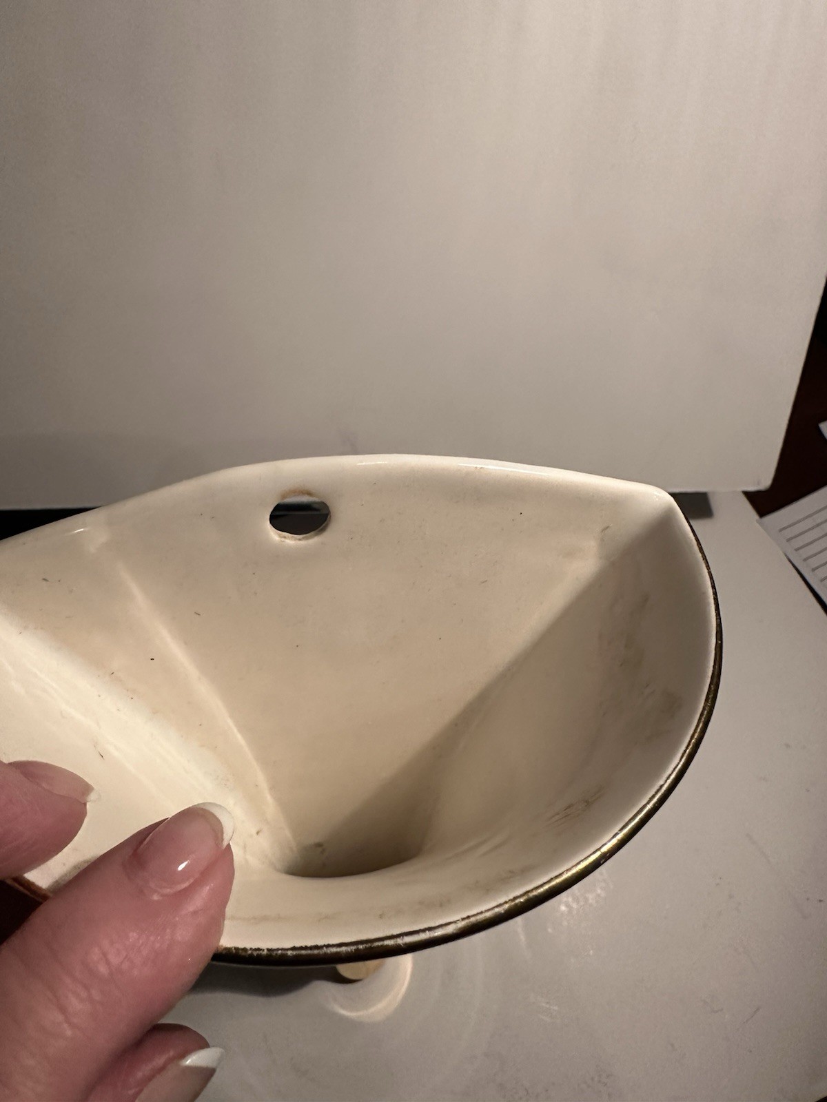 Vintage Braunton Studio Ceramics Pocket Wall Vase N. Devon England 8.5”TX5.5 W gallery