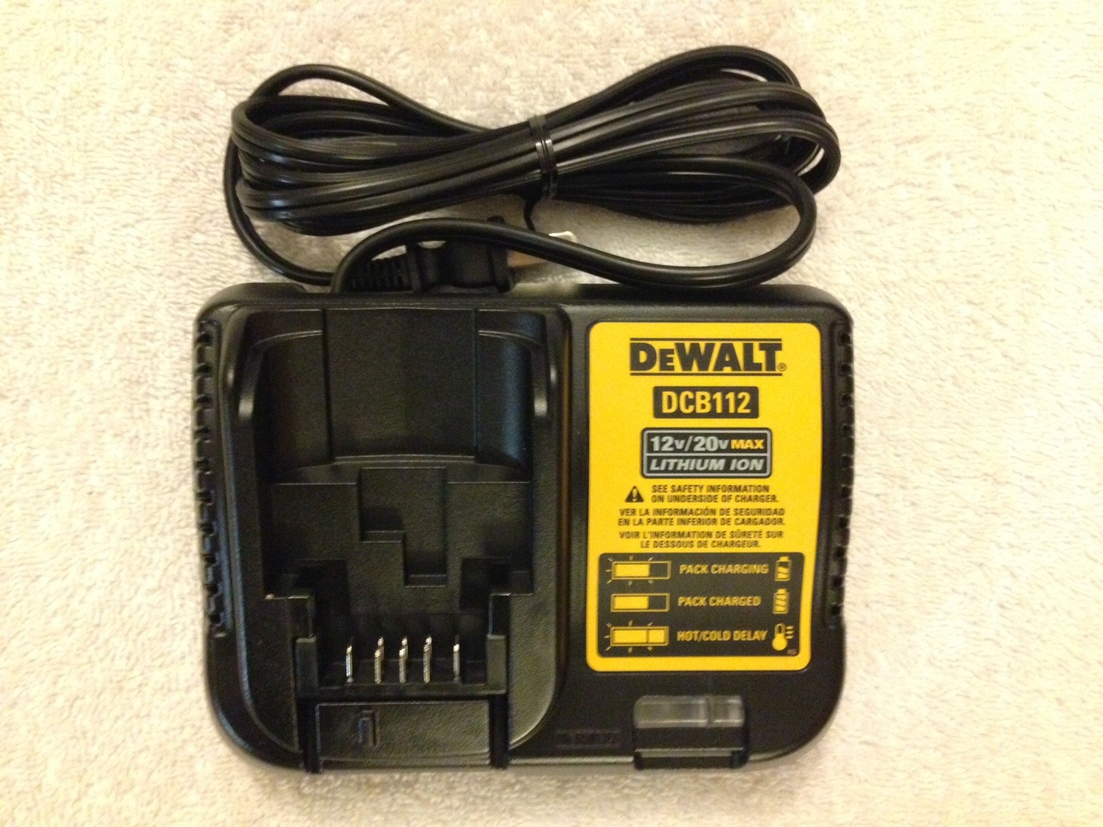 New Dewalt DCB112 12V & 20V Max Li-ion Battery Charger replaces DCB100 & DCB107 gallery