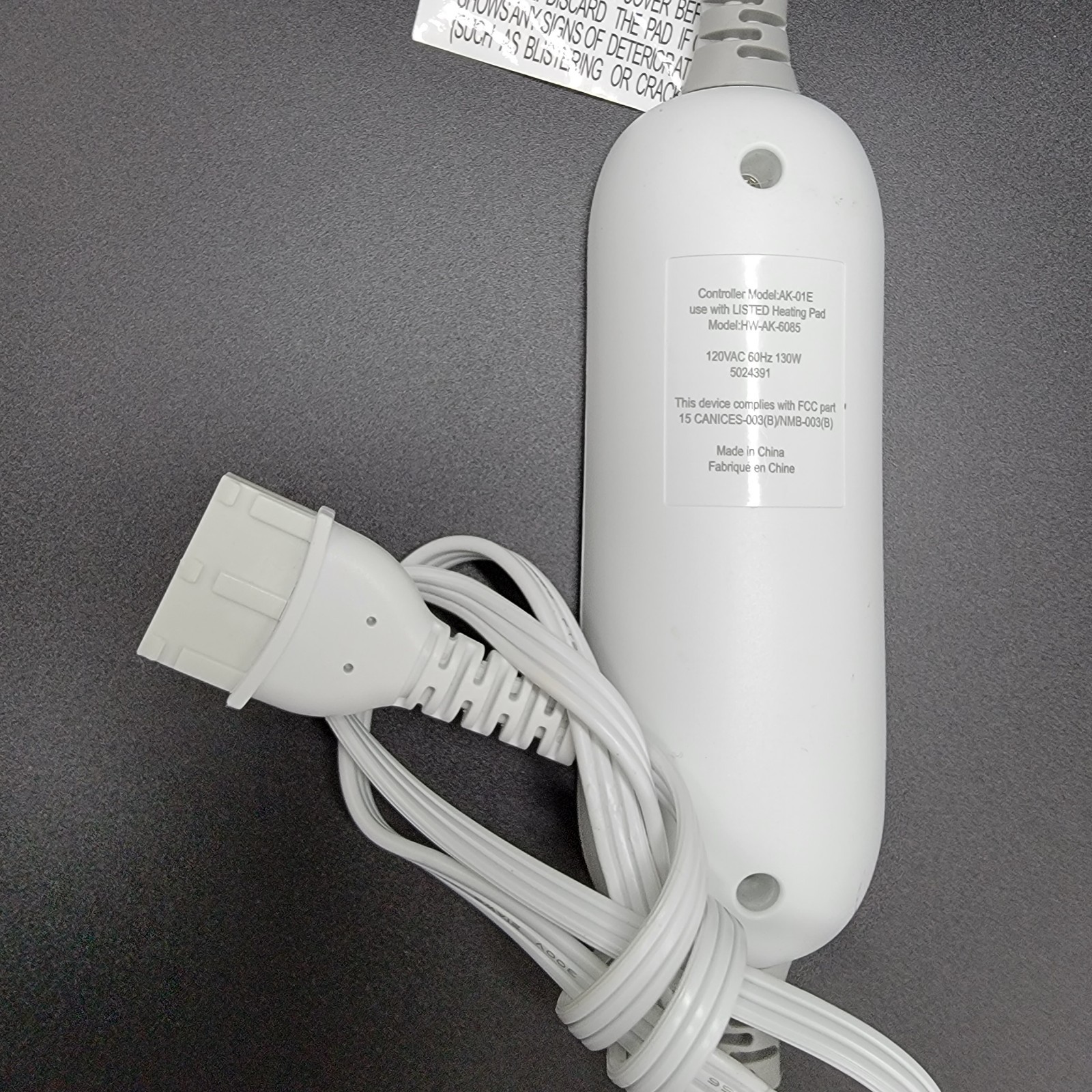 MaxKare AK-01E Heating Pad 4-Prong Controller Remote Control EUC Tested gallery