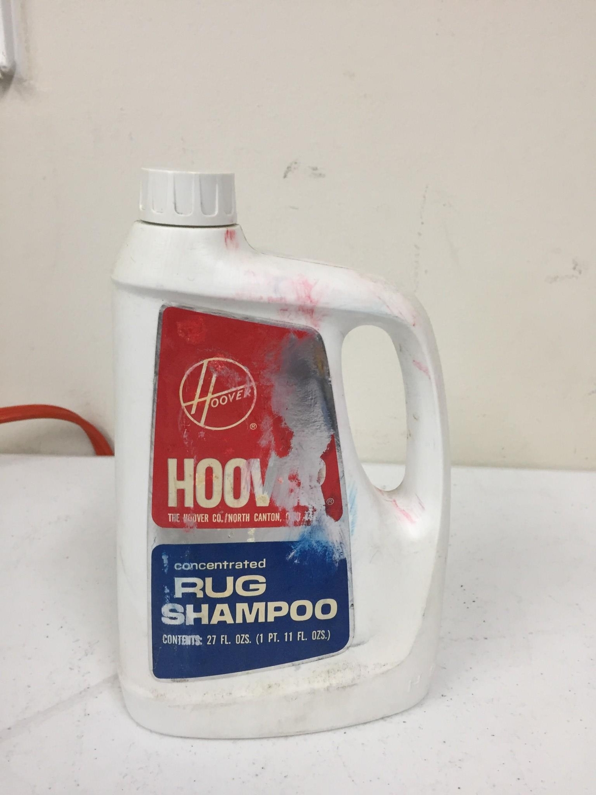 Hoover Concentrated Rug Shampoo Cleaner 27 Fl Oz gallery