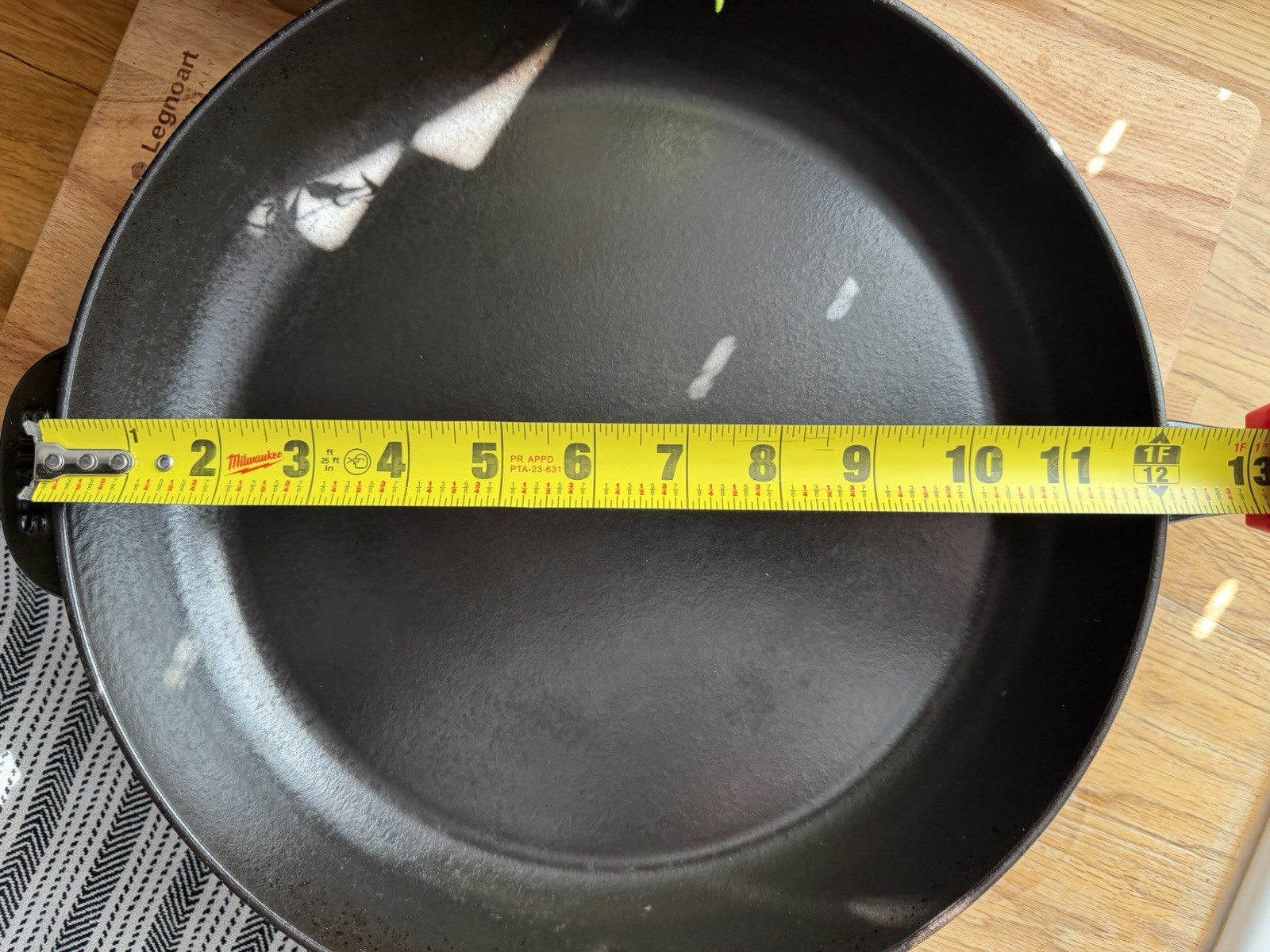 Staub 12"/30cm Enameled Cast Iron Skillet / Frying pan Matte Black FRANCE gallery