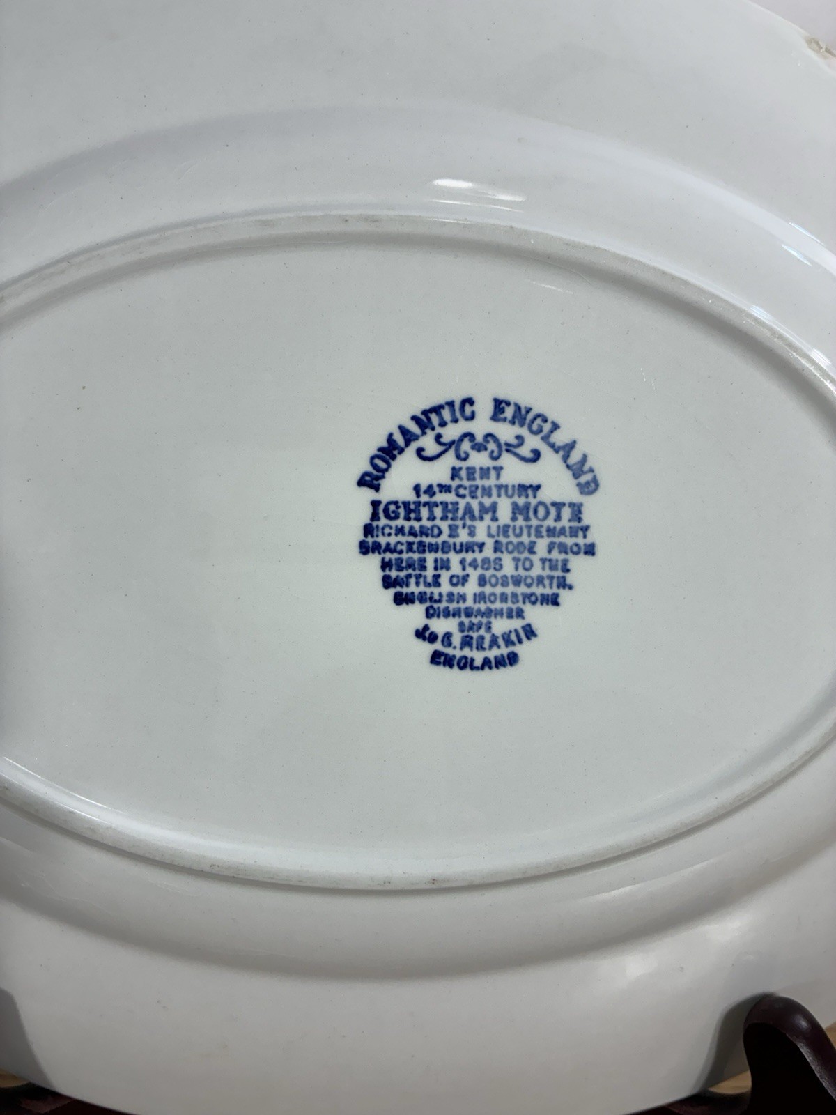 J&G Meakin Romantic England Igtham Mote 12" Platter In Blue And White gallery