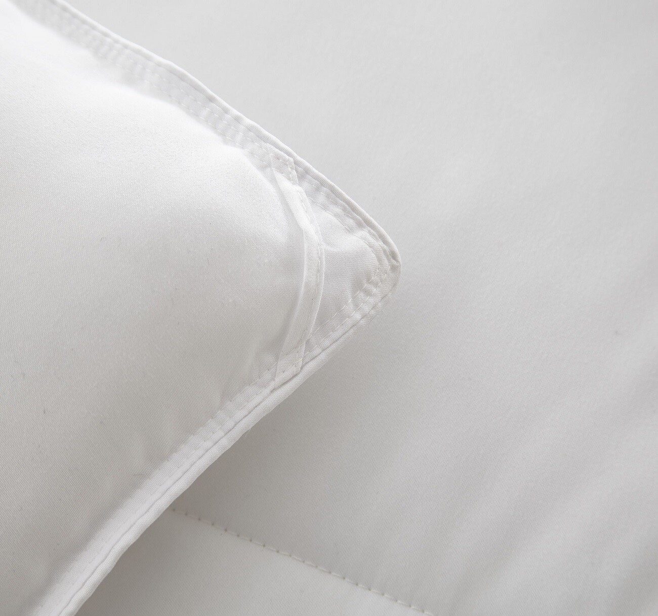 Light Warmth Down Alternative Comforter White Summer Duvet Insert gallery