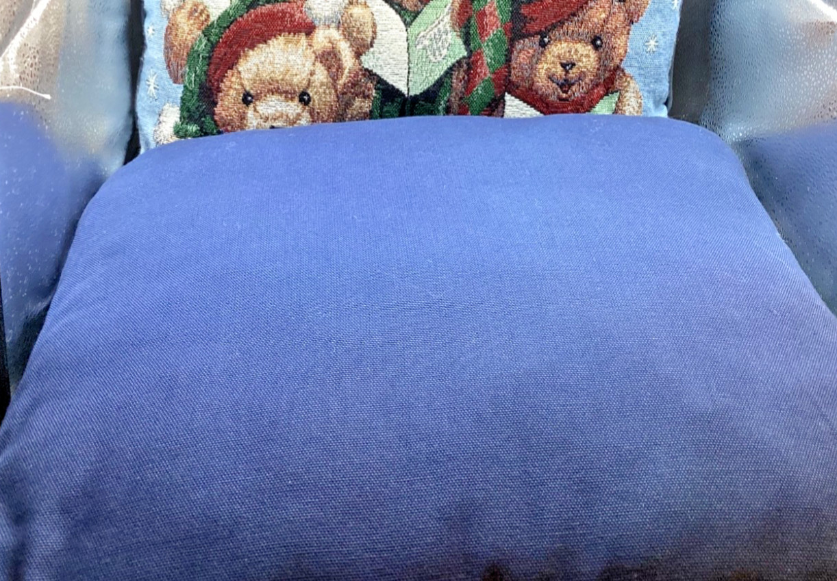 AMERICAN WEAVERS TEDDY BEAR WINTER SEASON Christmas Tapestry Pillow 15x15 p2 gallery