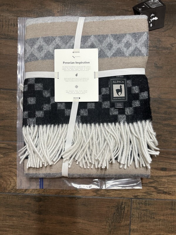 NWT INCAlpaca Aztec Alpaca Blend Throw 60 x 70” Tan Gray Tones W/Fringe gallery