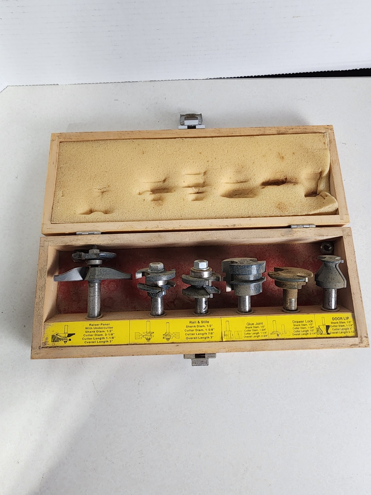 MLCS Router Bit Set 6 Pieces in Wood Case 28 Years gallery