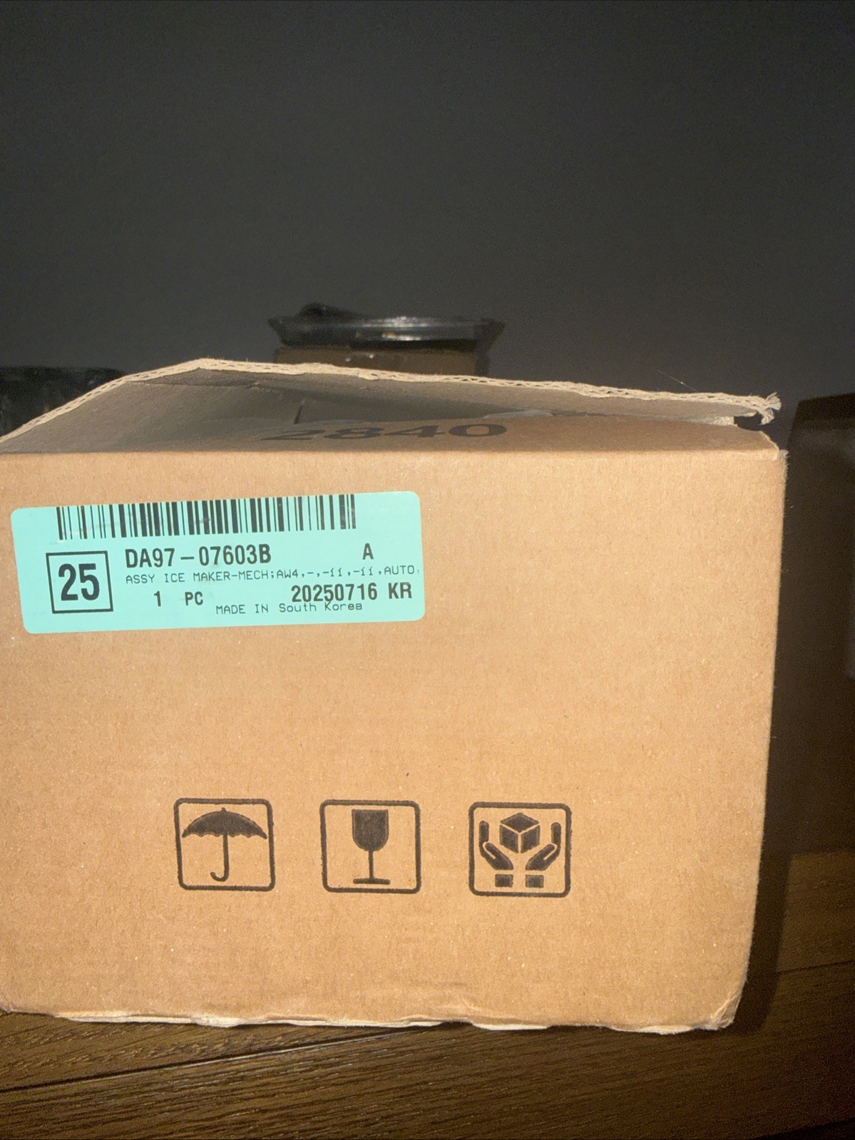 Samsung DA97-07603B Freezer Ice Maker gallery