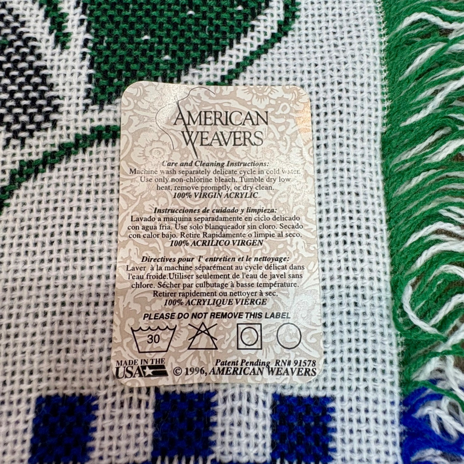 American Weavers Throw Blanket Tapestry Puppy Teddy Stockings USA Holiday VTG gallery