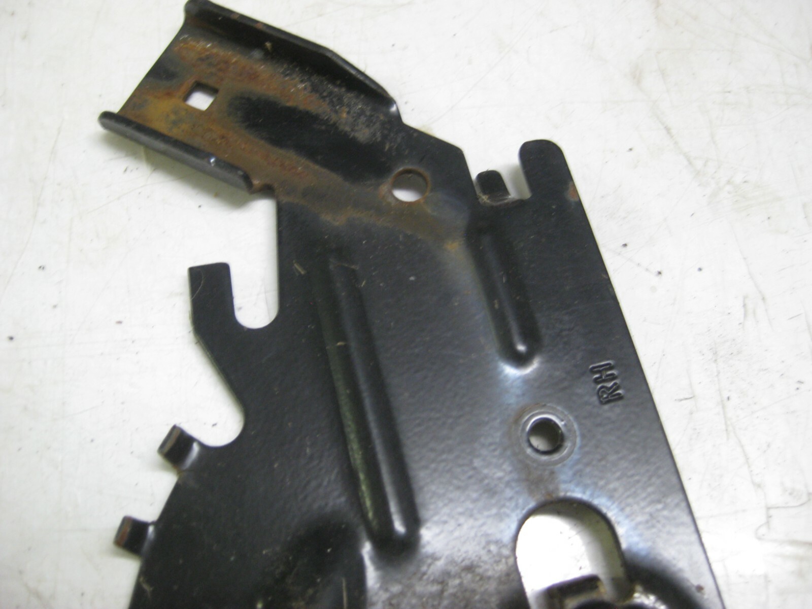 Bolens Mower 11A-414A065 Handle Bracket Assy.​ Part 987-02271A, 687-02271A gallery