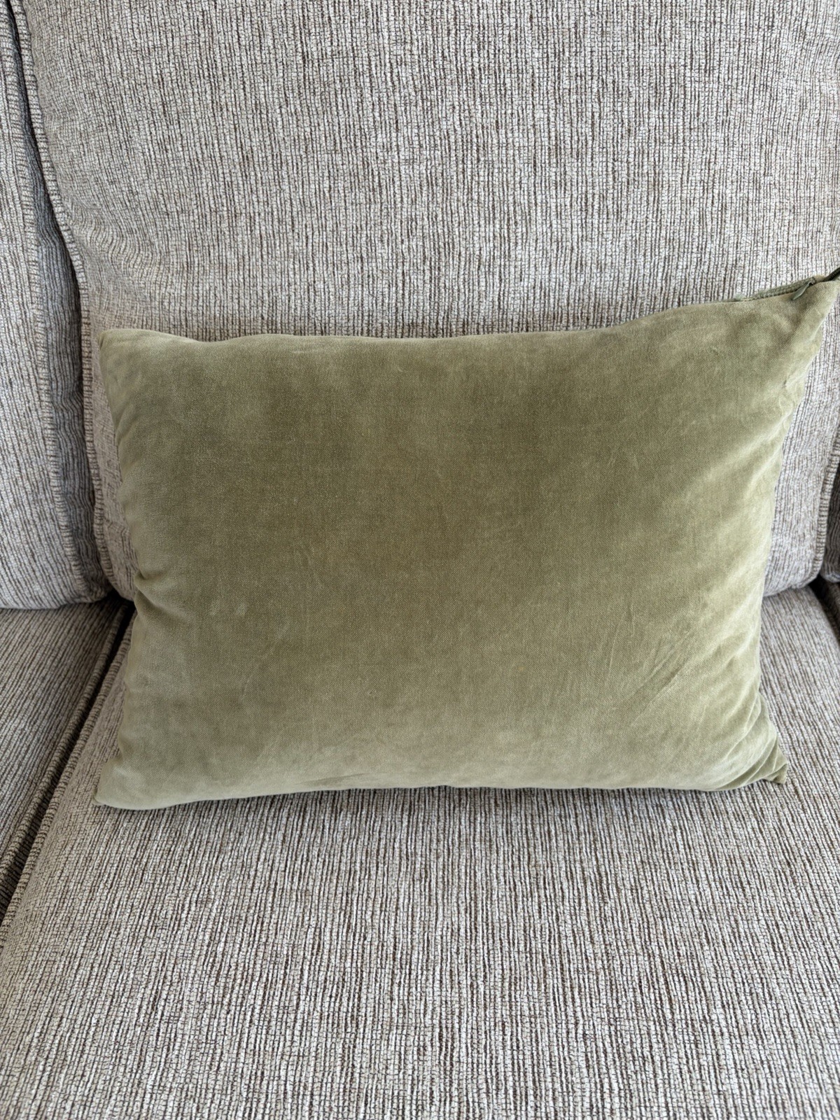 Ikea Arden Liten Wool Needlepoint Down Lumbar Pillow Green Velvet Zipper 18x14 gallery