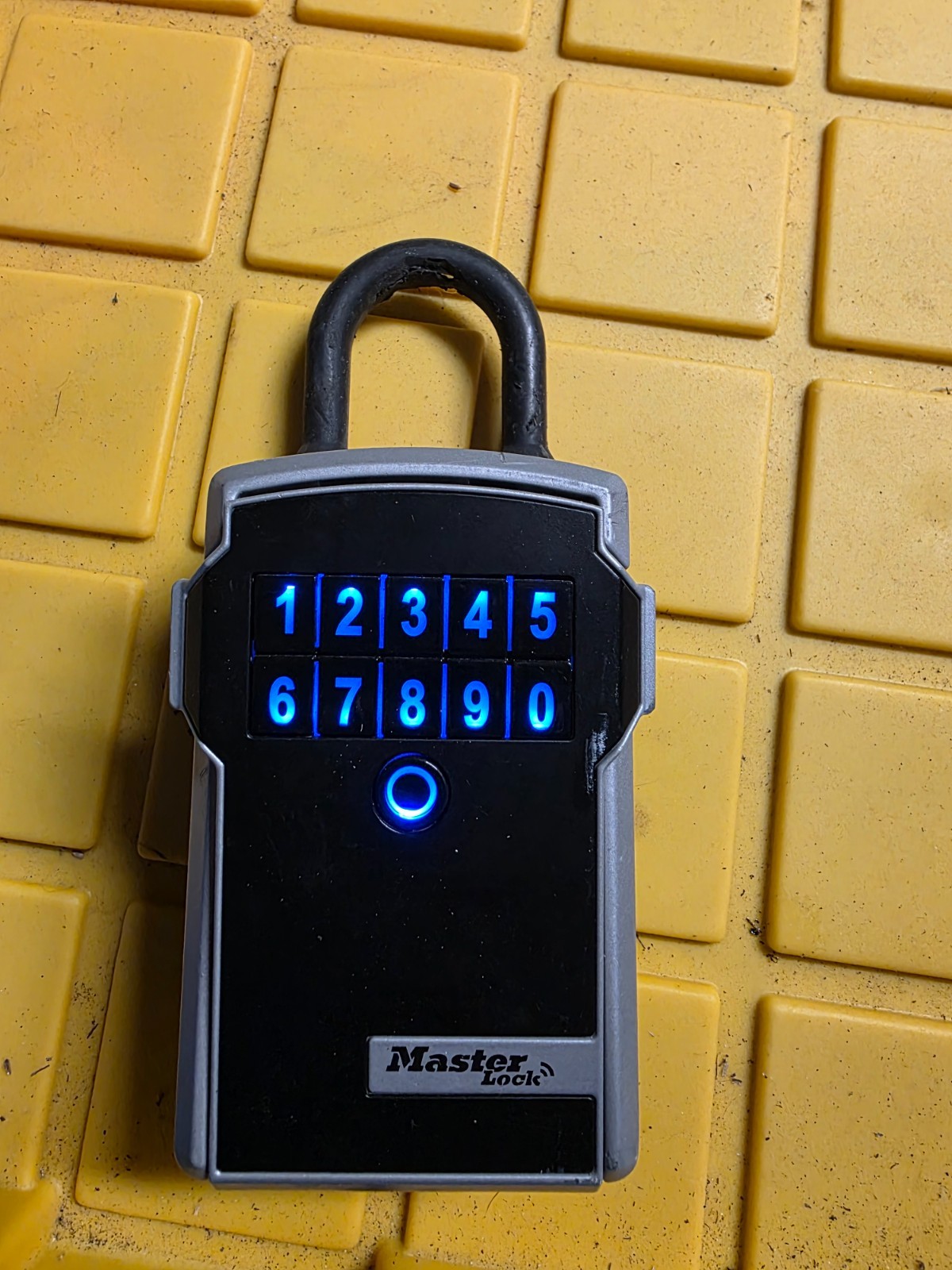 Master Lock Portable Bluetooth® Lock Box for Keys, Metal, 3-1/4 in — 7-13/64 in gallery