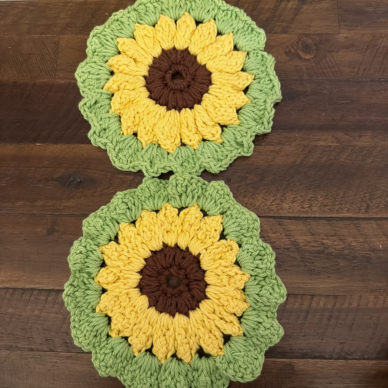 Handmade Sunflower Hot Pad Holder Trivet Coaster Crochet Yellow Green Brown gallery