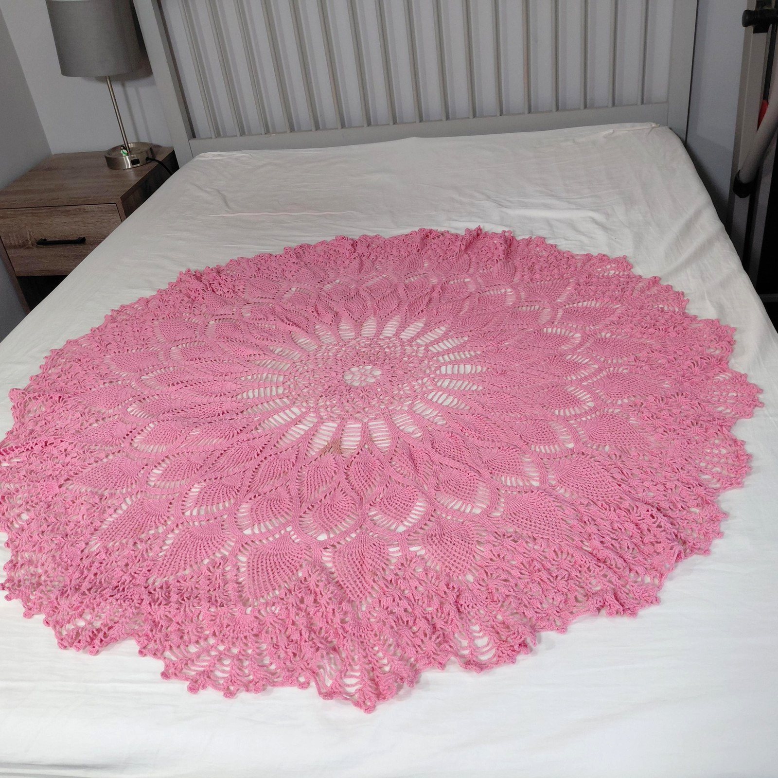 Pink Crocheted Round Tablecloth 51in Floral Vintage Retro Dining Room Decor gallery