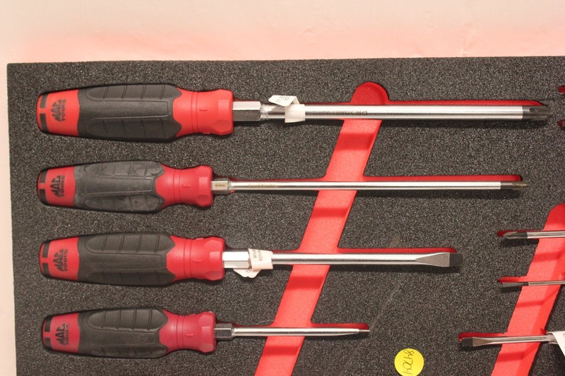 Mac Tools 17 Piece Screwdriver Set in Foam Insert FOAM14E-SCREWDR C2 gallery
