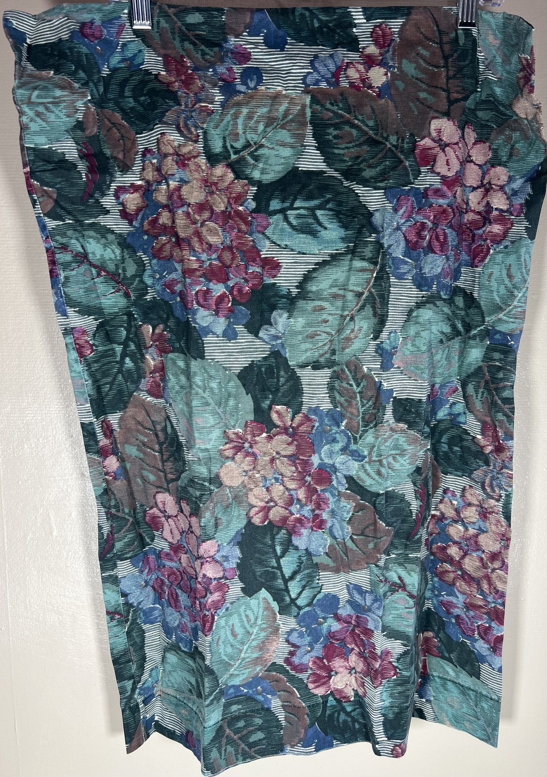 Standard Pillowcase Floral Hydrangea Combed Cotton Blend Blue Green Pink Purple gallery