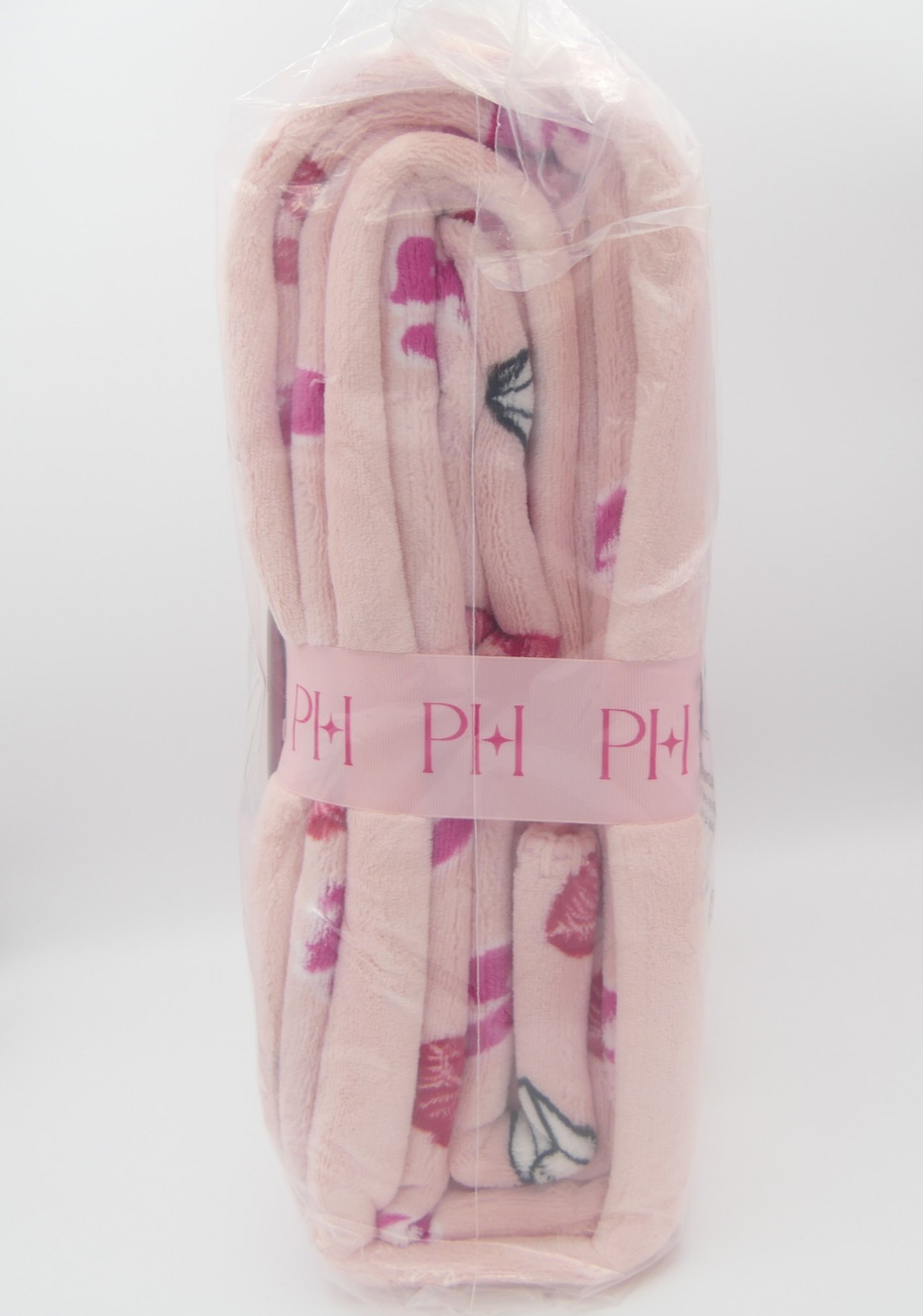 Paris Hilton Luxe Plush Reversible Oversized Throw 60" x 70" That's Hot 35982 gallery