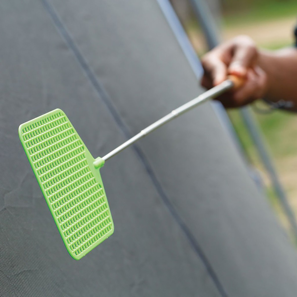 Coghlan's Telescopic Fly Swatter, Extends to 18", Compact Design gallery