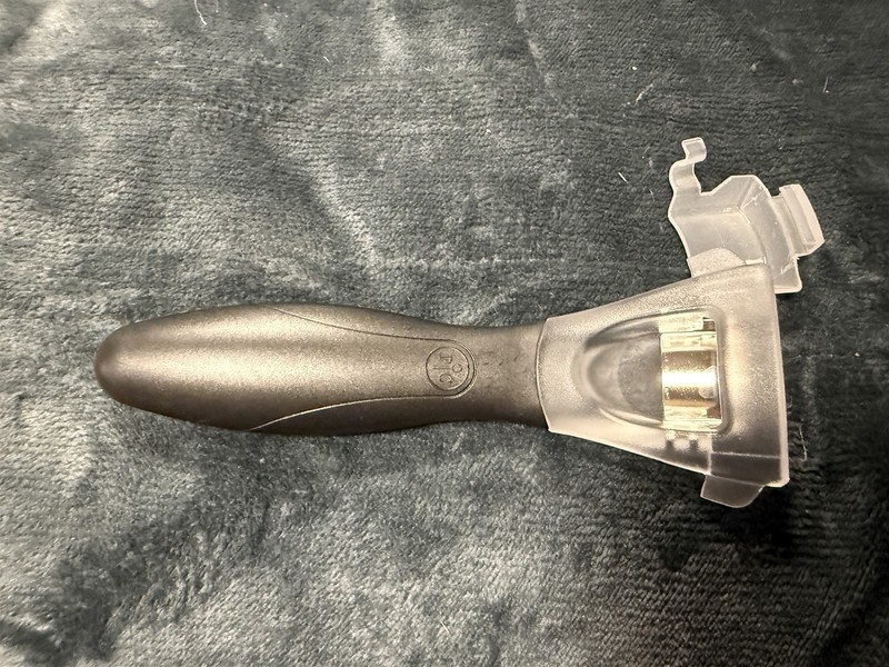 PAMPERED CHEF 1114 CORN KERNEL CUTTER TOOL WITH COVER "WASHED NEVER USED" gallery