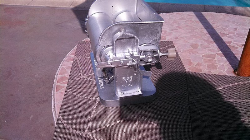 Manual Corn Tortilla Maker by Monarca (Used) gallery