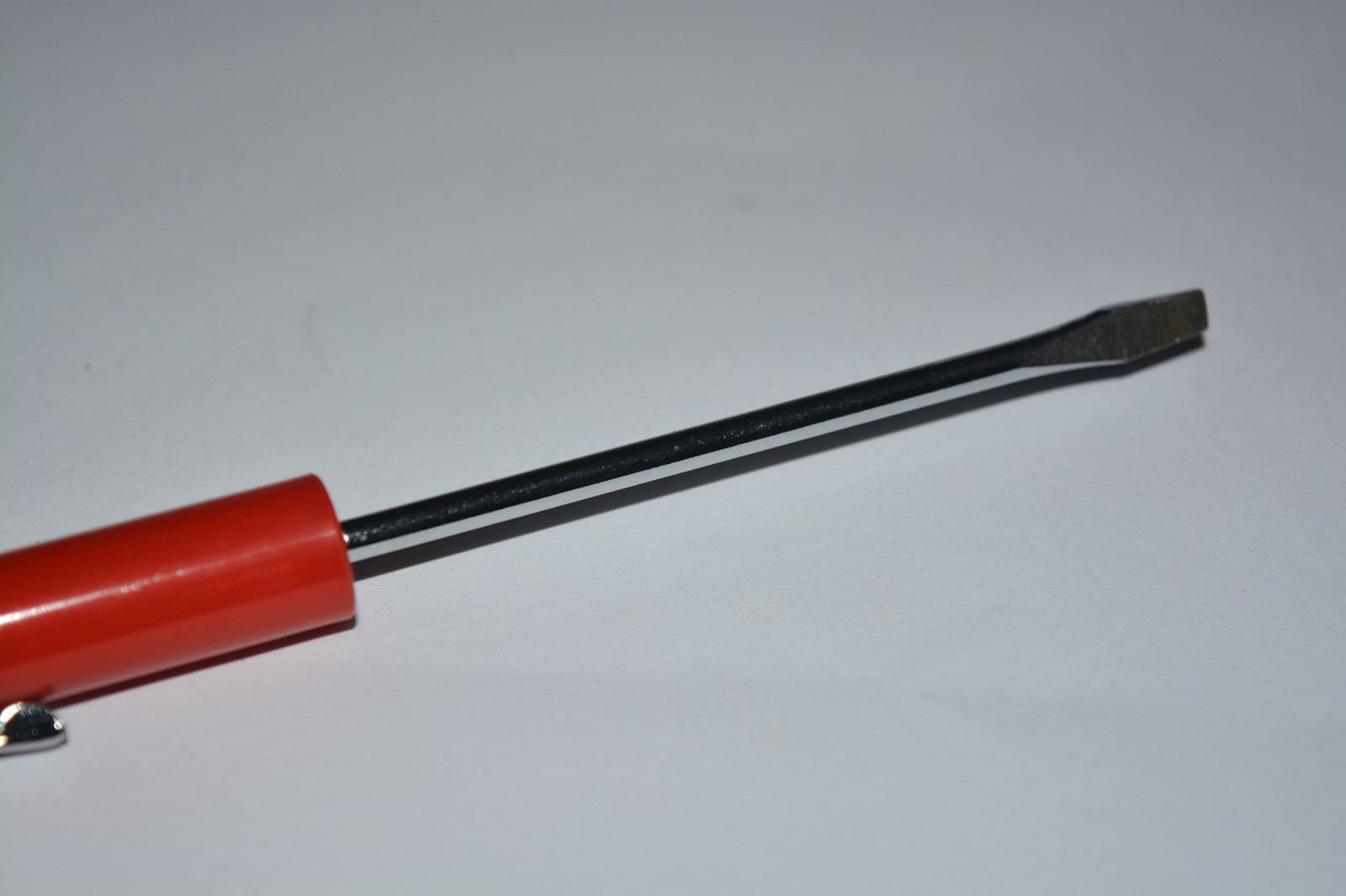 MINI FLAT SCREWDRIVER WITH MAGNET TOP POCKET CLIP FOR PROFESSIONAL TECHS 3 PCS gallery