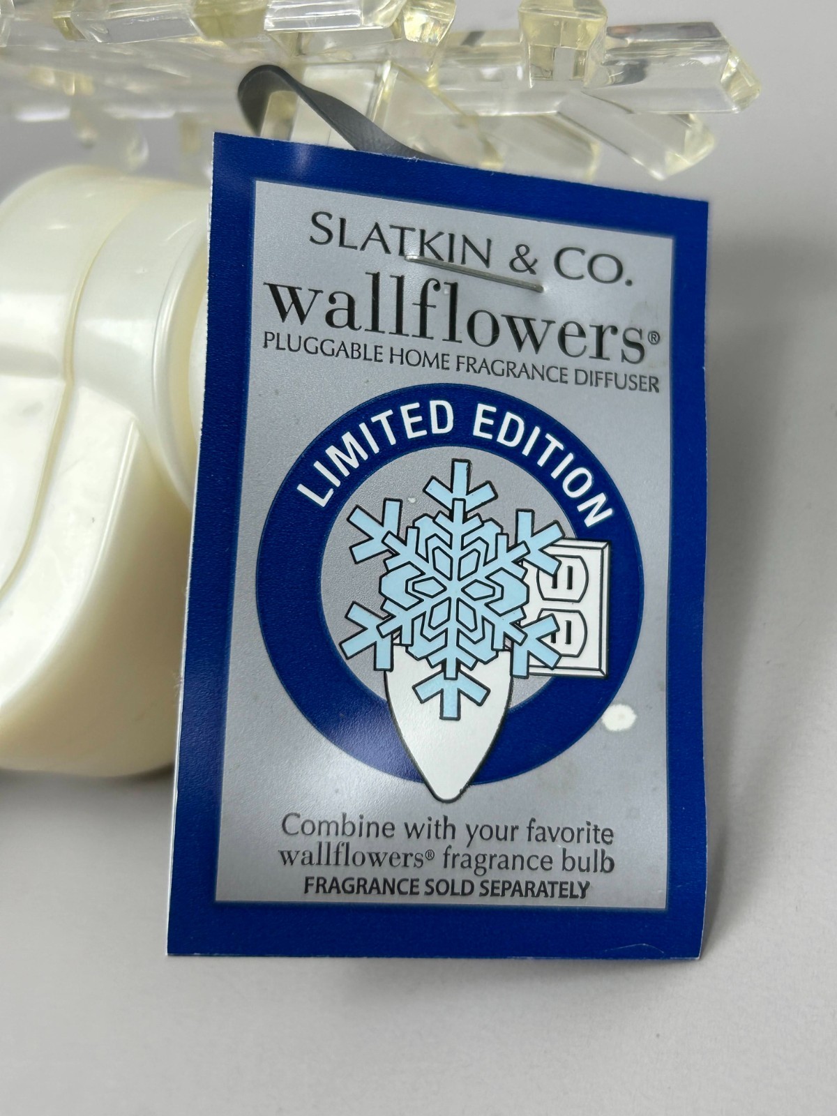 Clear Snowflake Wallflower Diffuser Plug In Slatkin & Co No Light Unlit NEW gallery