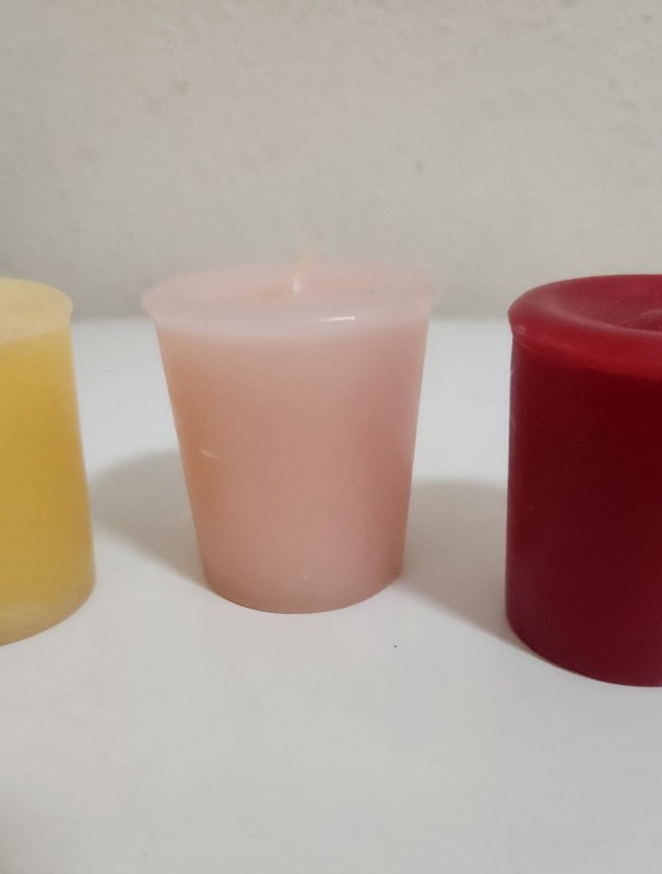 3 Classic Mini 2 oz Candles: Vanilla, Berries, & Petals in the Wind Scented gallery