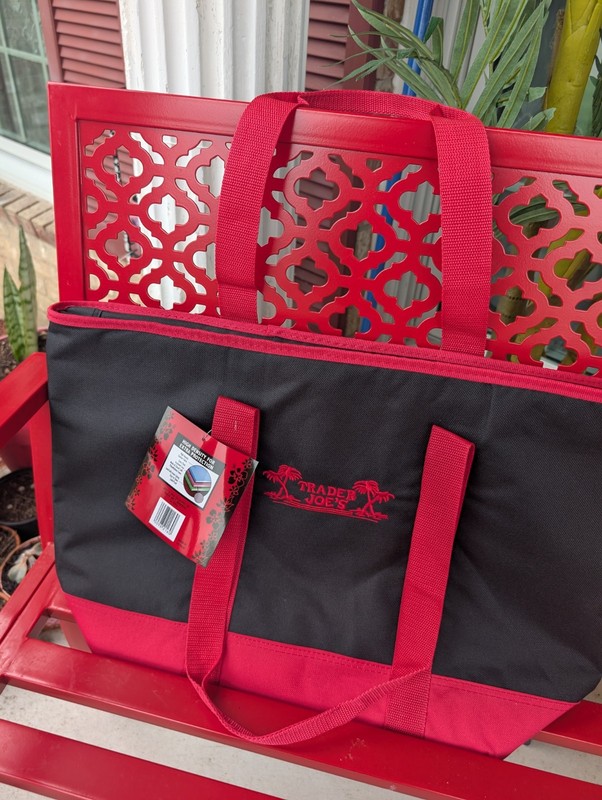 TRADER JOE'S ~ EXTRA LARGE Reusable Insulated Bag { Red+Black } gallery