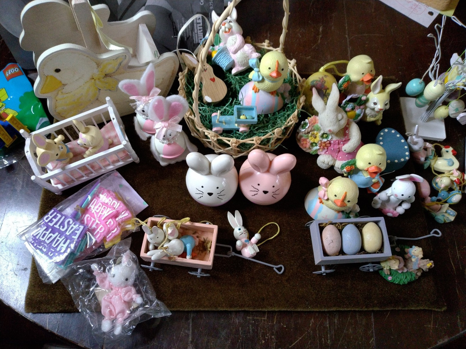 Easter decoration small over 2 1/2 pounds resin plastic wooden basket couple new gallery