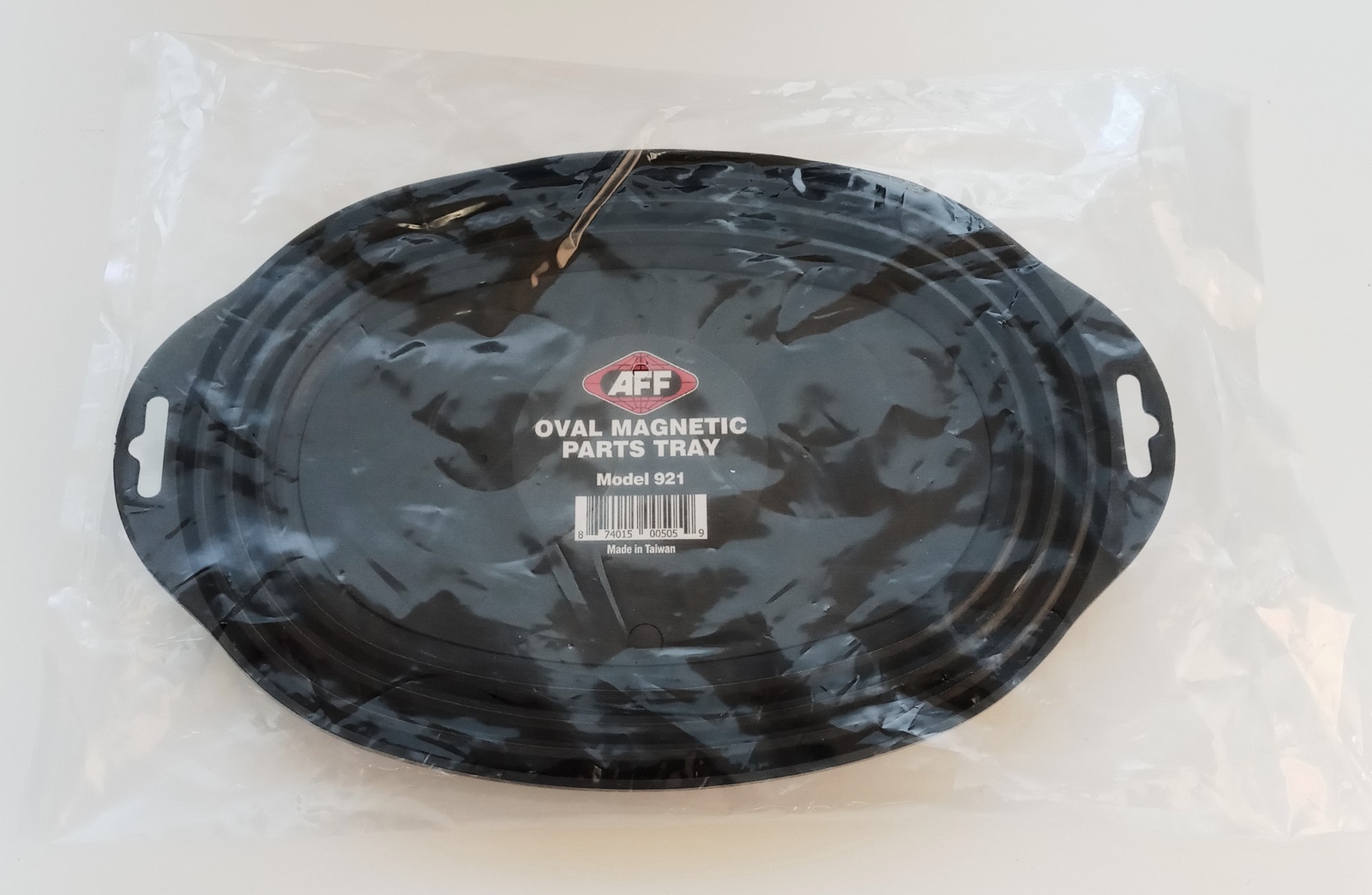 AFF 921 Retractable Magnetic Parts Oval Tray, 12" L x 9" W, Black, gallery