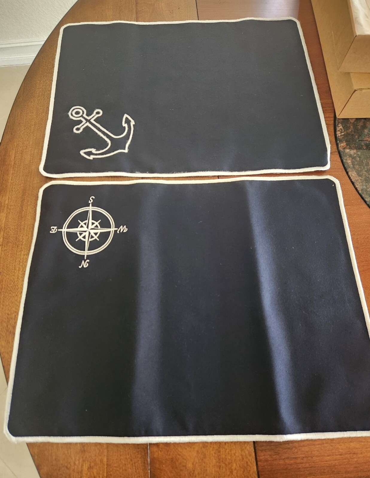 High Quality Designer Nautical Placemats - Set of 4 for the Boat or Home! NWT gallery