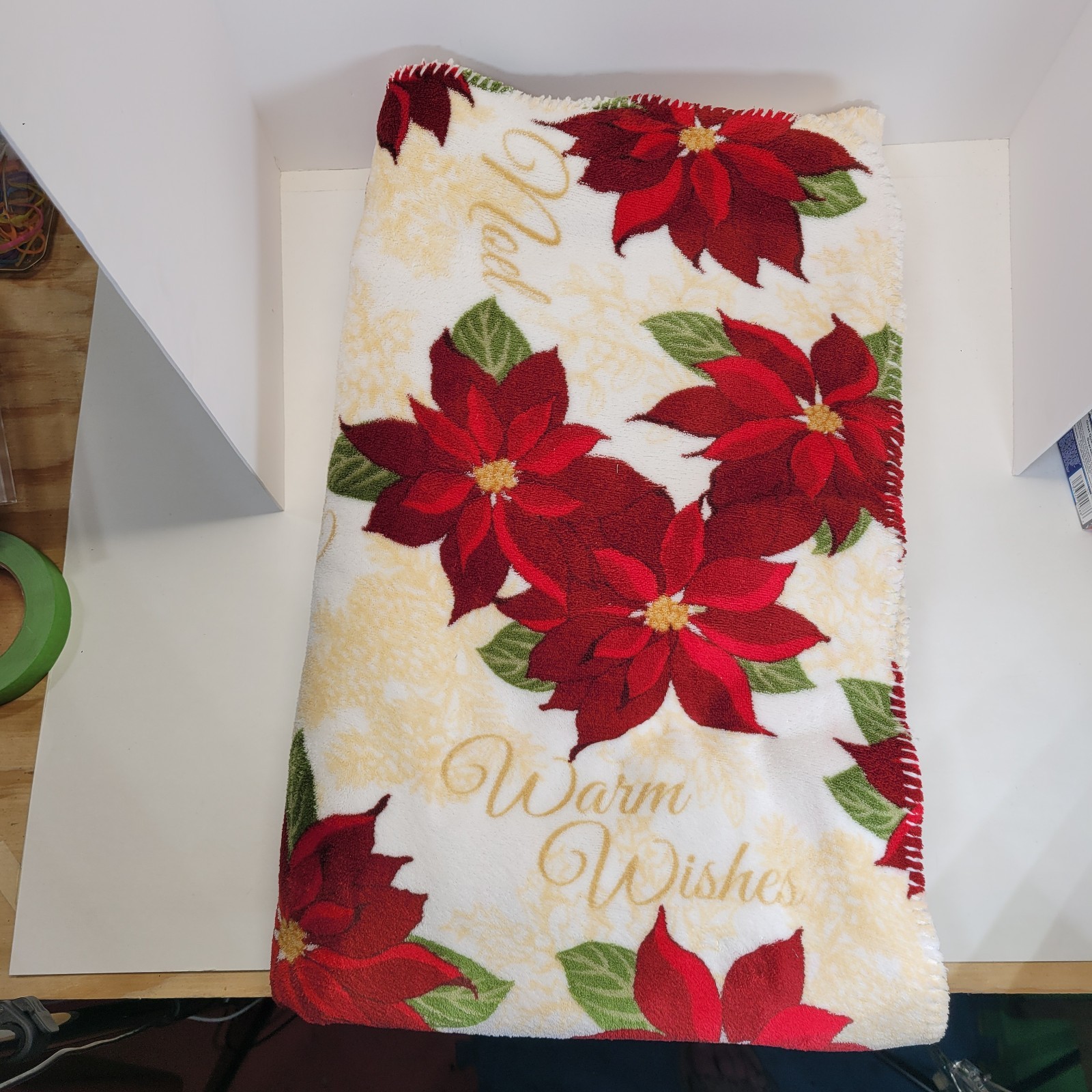 Better Homes & Gardens Oversized Sherpa Throw - Poinsettia gallery