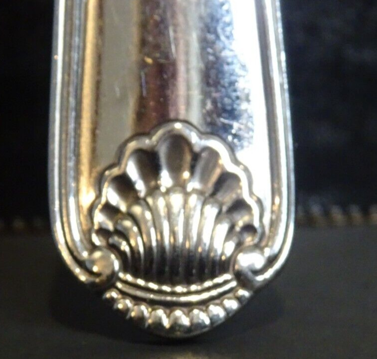 Oneida Classic Shell Stainless Serving Ladle Spoon Fork Butter Sugar Cube CHOICE gallery