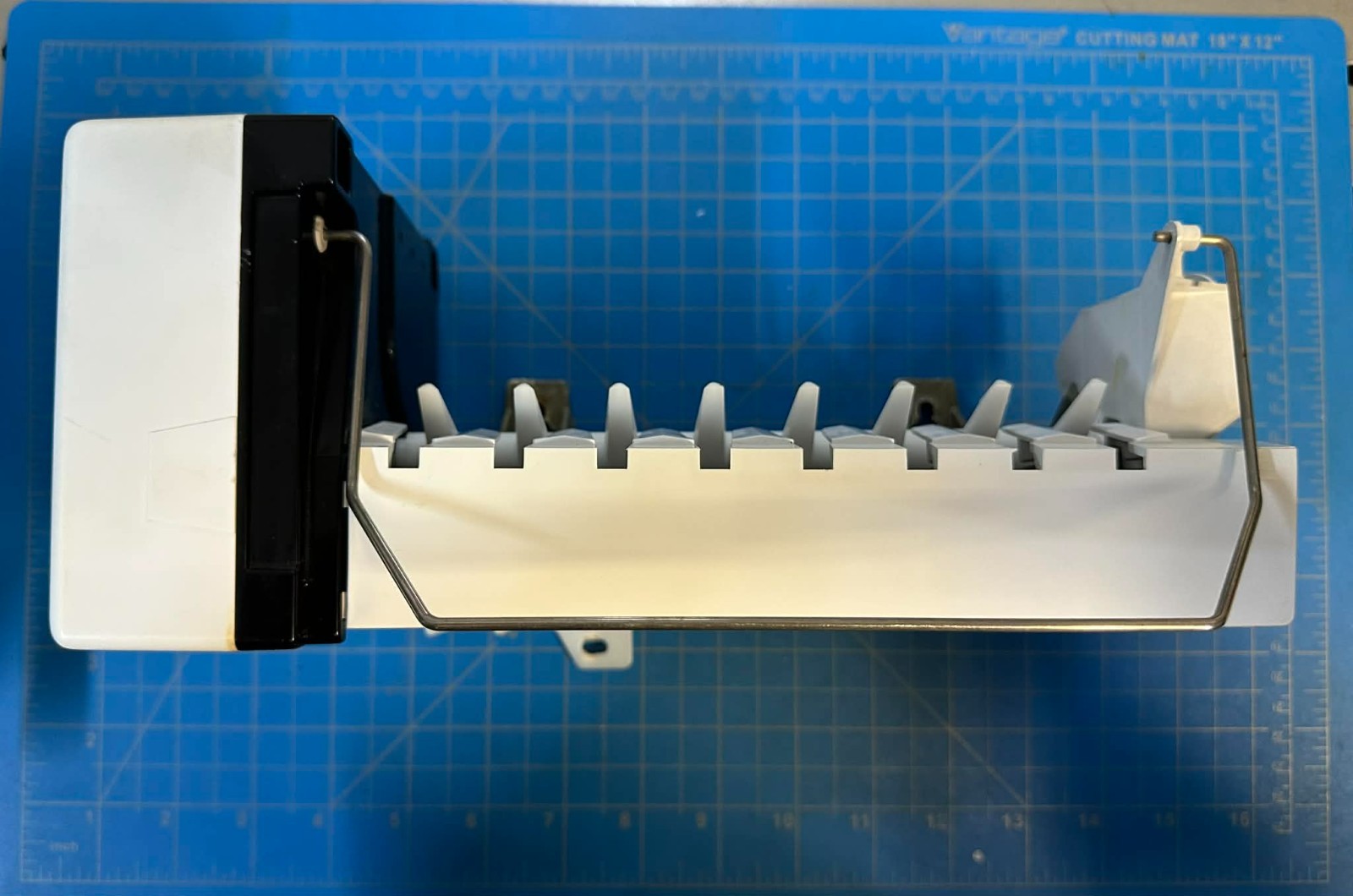Ice Maker for Whirlpool Refrigerators WPW10190965 W10190965 Icemaker TESTED gallery