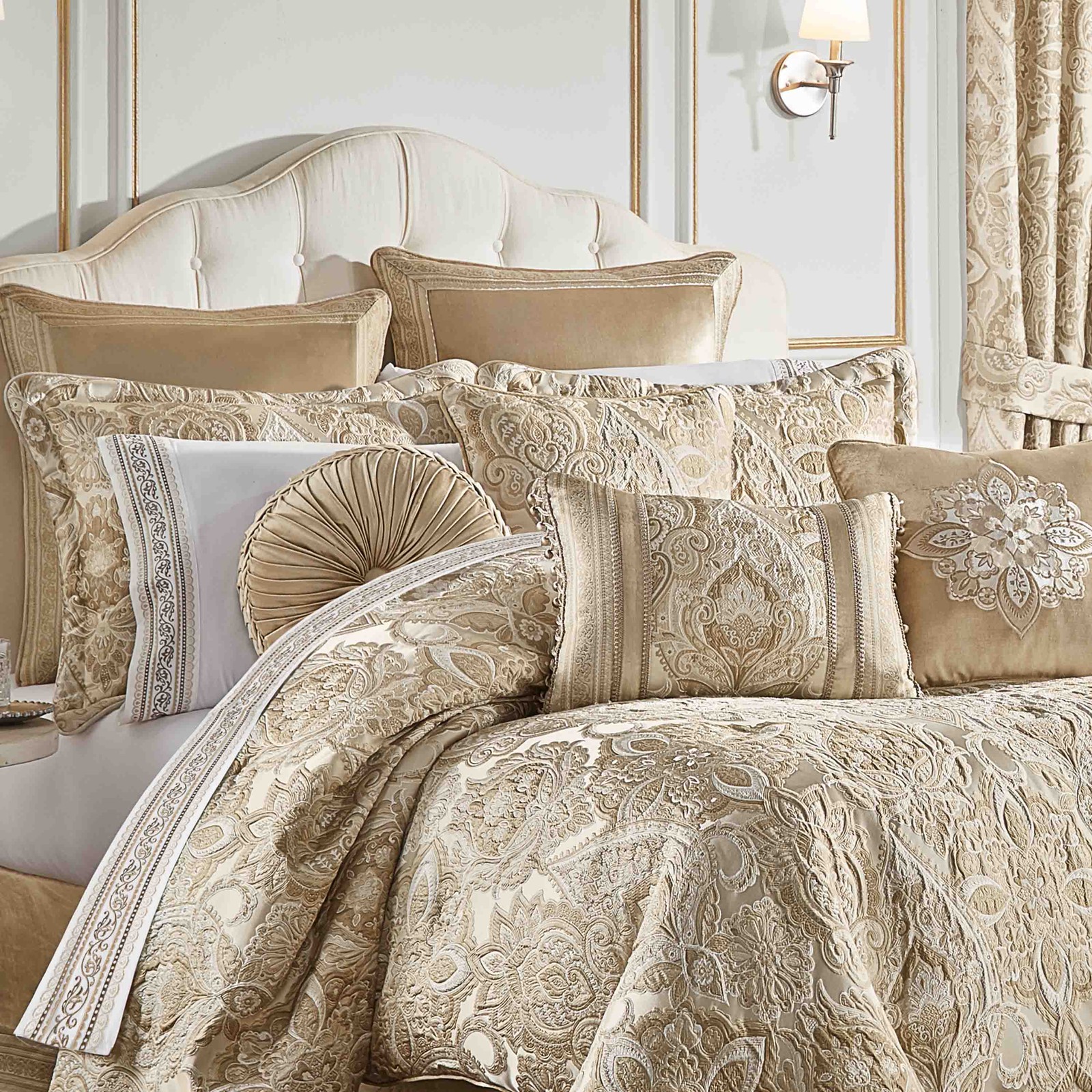 Sandstone Beige 4-Piece Comforter Set gallery