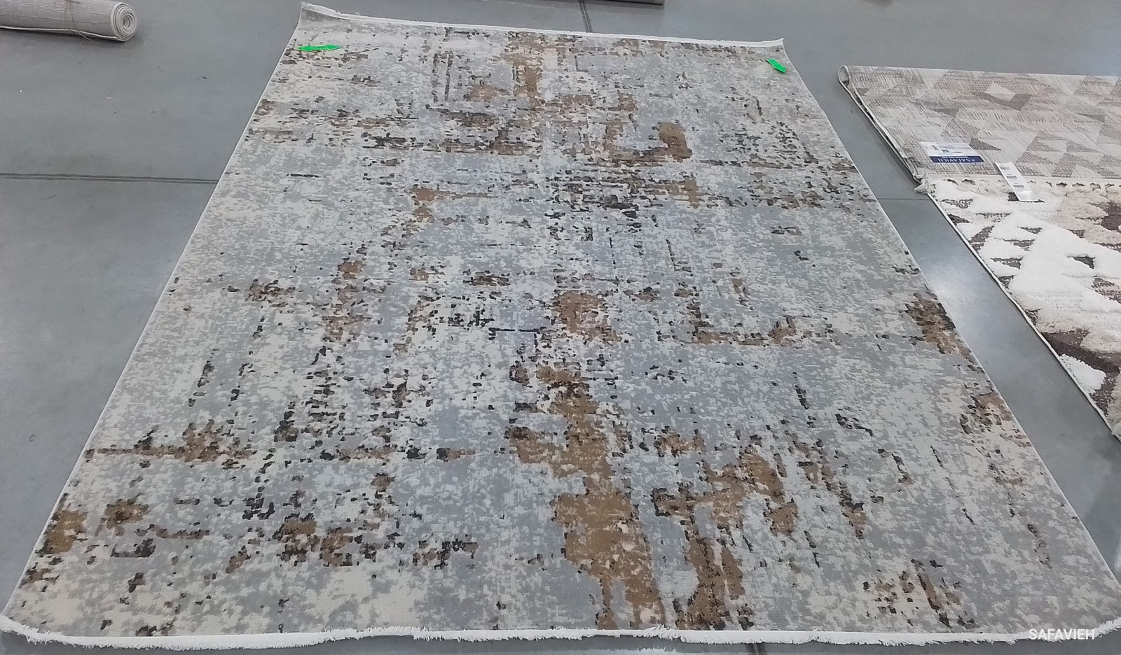 GREY / GOLD 8'-0" x 10'-0" Back Stain Rug, Reduced Price 1172800089 SHV723G-8 gallery