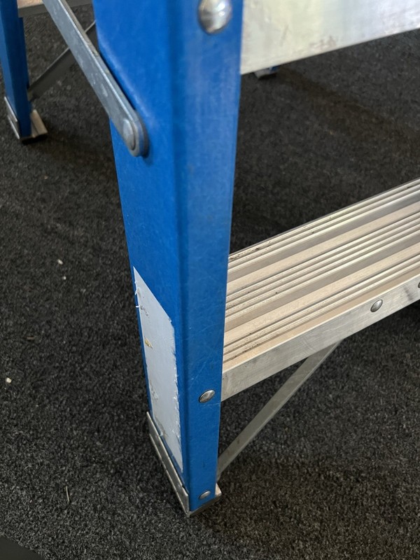 Werner Step Stools Step Stands 2FT TYPE gallery