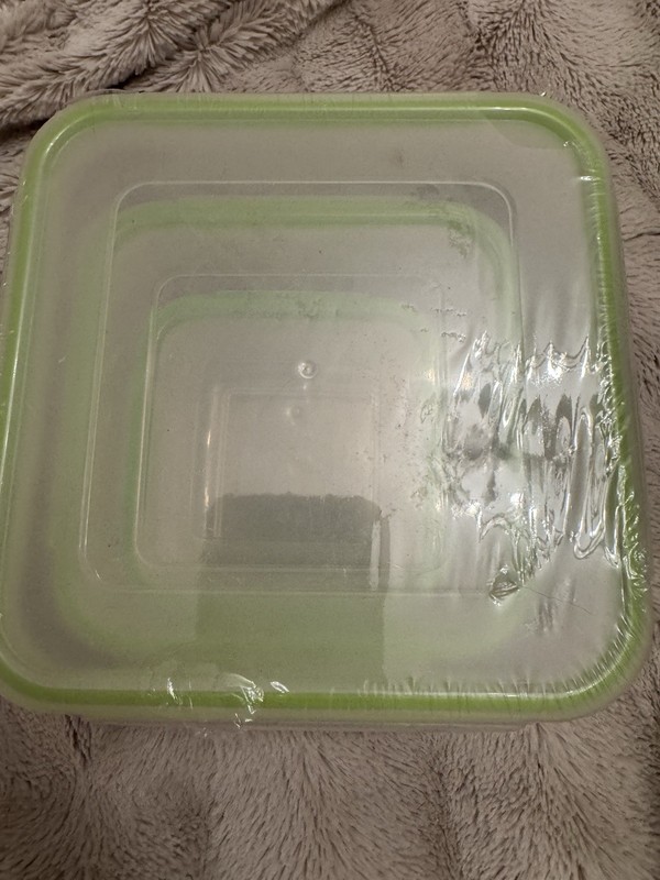 Click & Lock Containers Square Storage Set of 3 Clear/Green BPA Free, New Sealed gallery