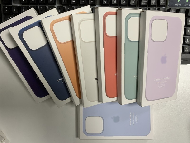 For iPhone 14Plus 14Pro 14ProMax Silicone Phone Case with MagSafe gallery