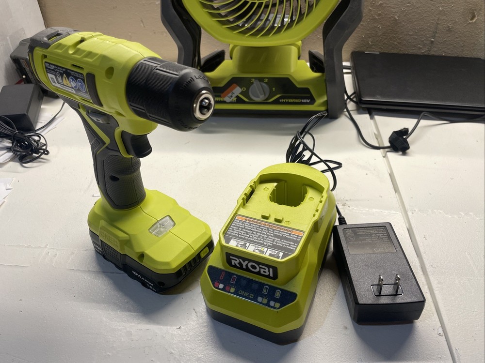 Ryobi 18v Screwdriver - Includes 1.5Ah Battery & Charger