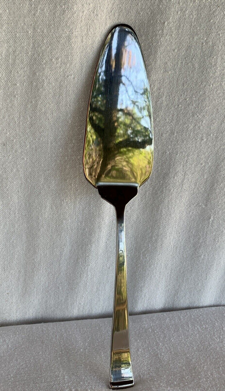 Wallace Pie Cake Server 18/10 Stainless Glossy Flatware New Charm Pattern 11 in. gallery