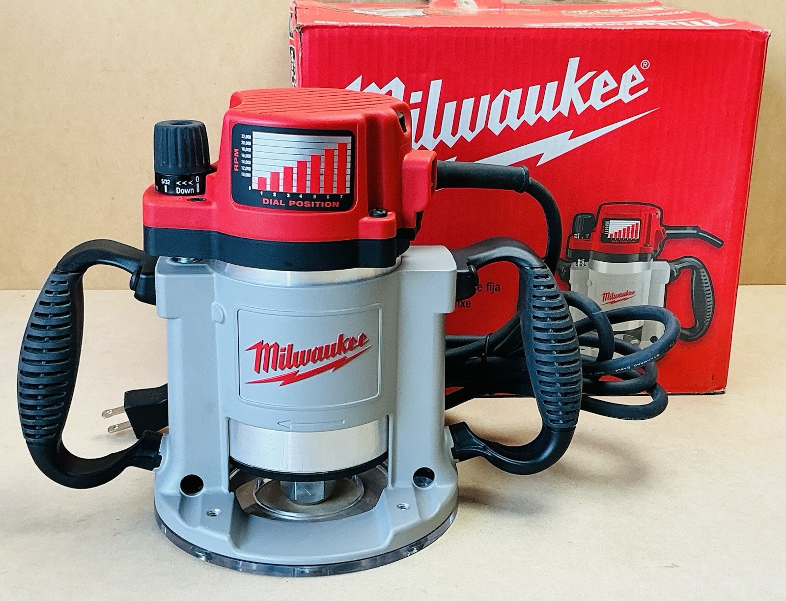 Milwaukee 5625-20 3-1/2 Max HP Fixed-Base Production Router NICE gallery