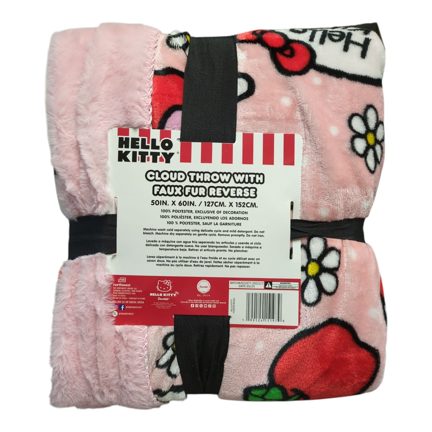 Hello Kitty Fleece Cloud Throw with Faux Polyester Fur Reverse, 50" x 60" gallery