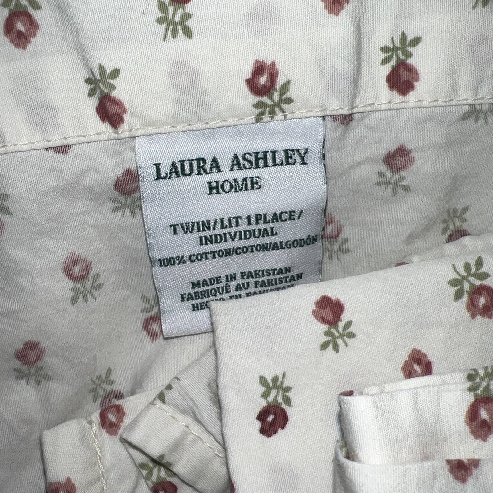 Laura Ashley Twin Flat & Fitted Sheets Small Pink Flowers gallery