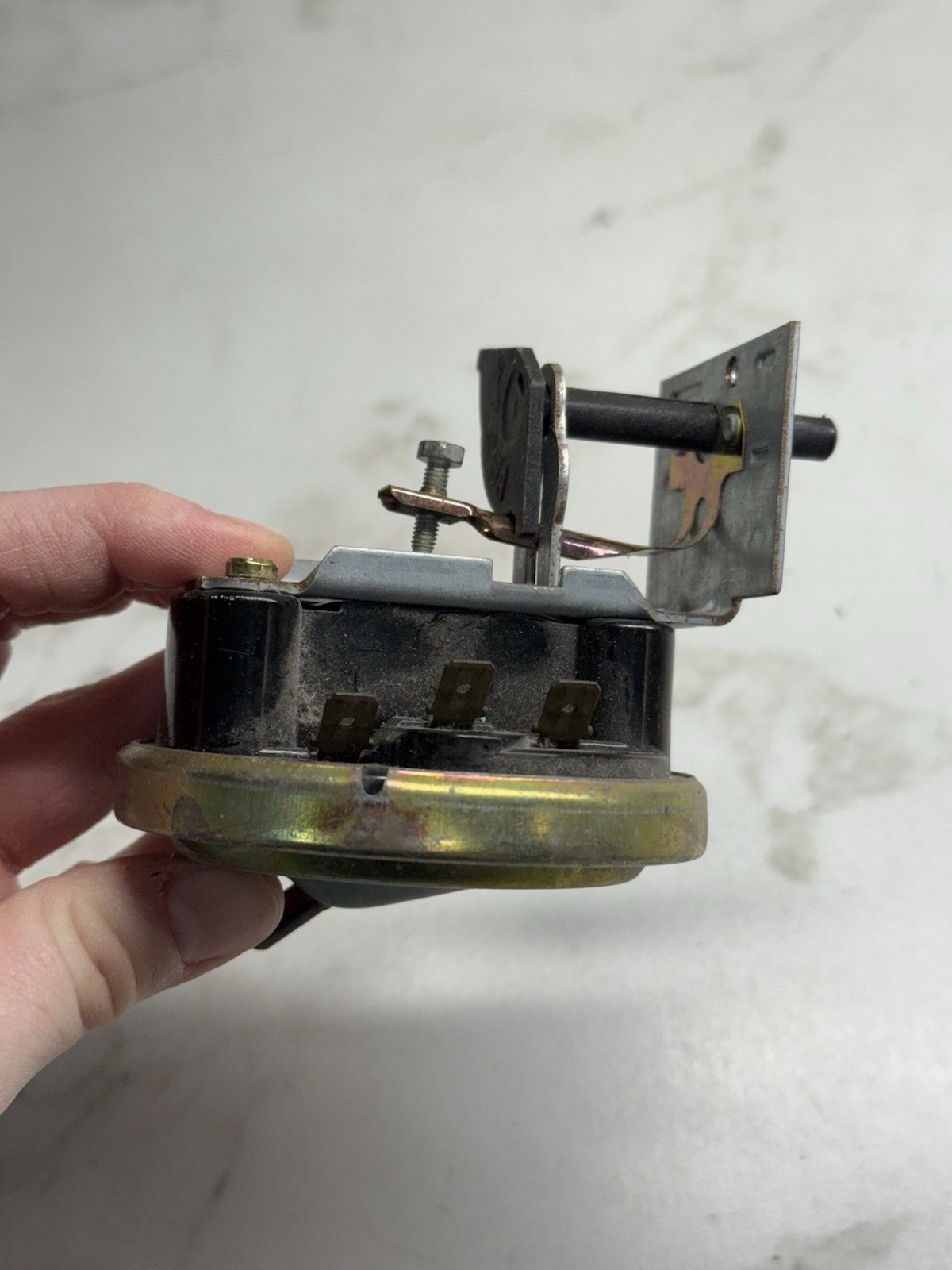 OEM New Open Box FRIGIDAIRE Washer Water Level Pressure Switch 131396200 gallery